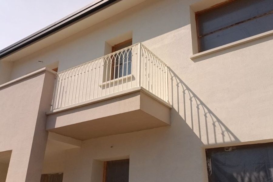 parapetti per balconi treviso e venezia